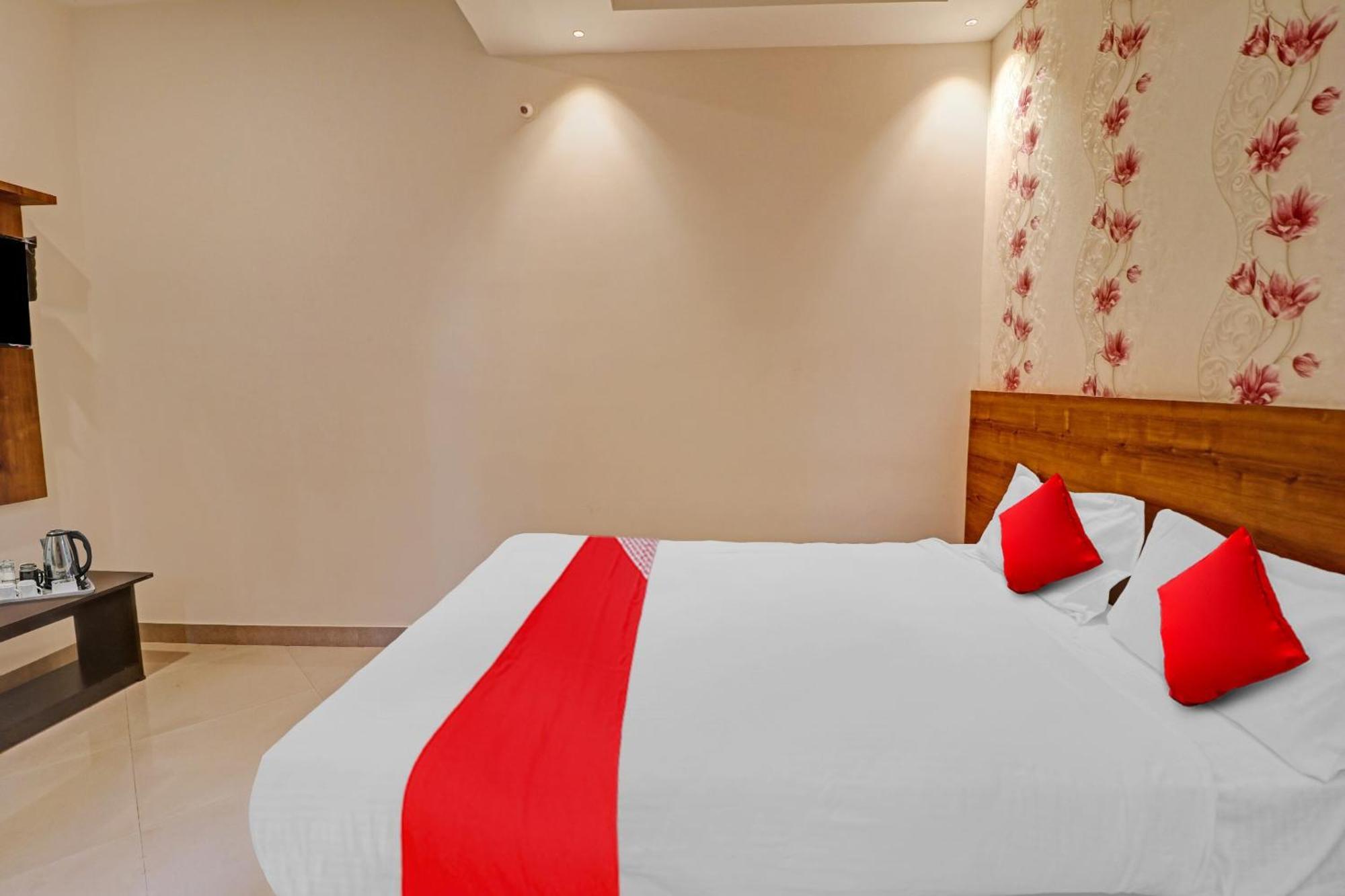 Vanivilasa Puram Hotel O Formula מראה חיצוני תמונה